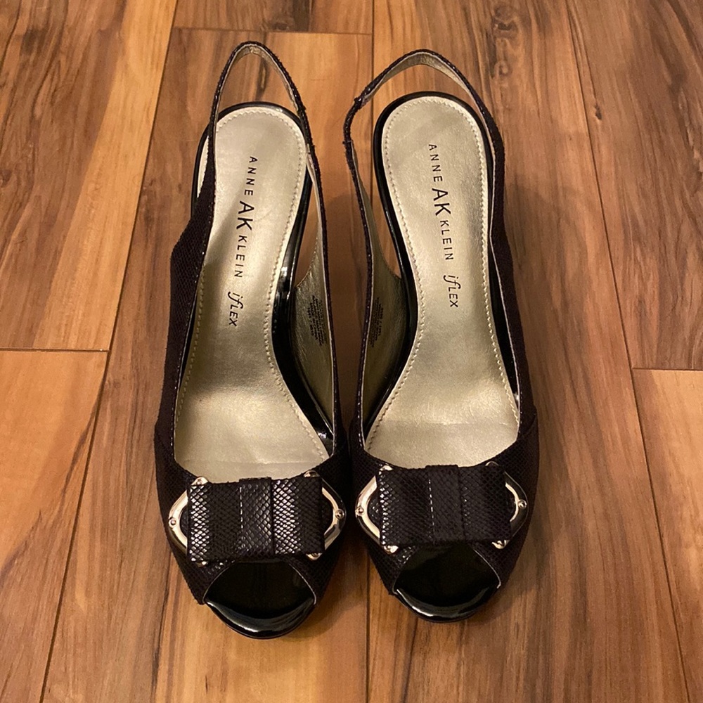 Anne Klein Platform Slingback Womens Peep Toe Heels 8M